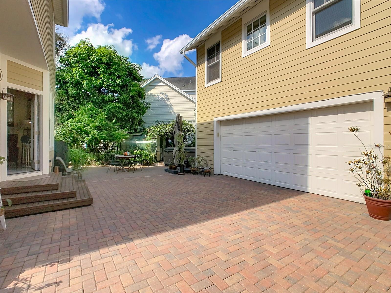 Listing Photo 16