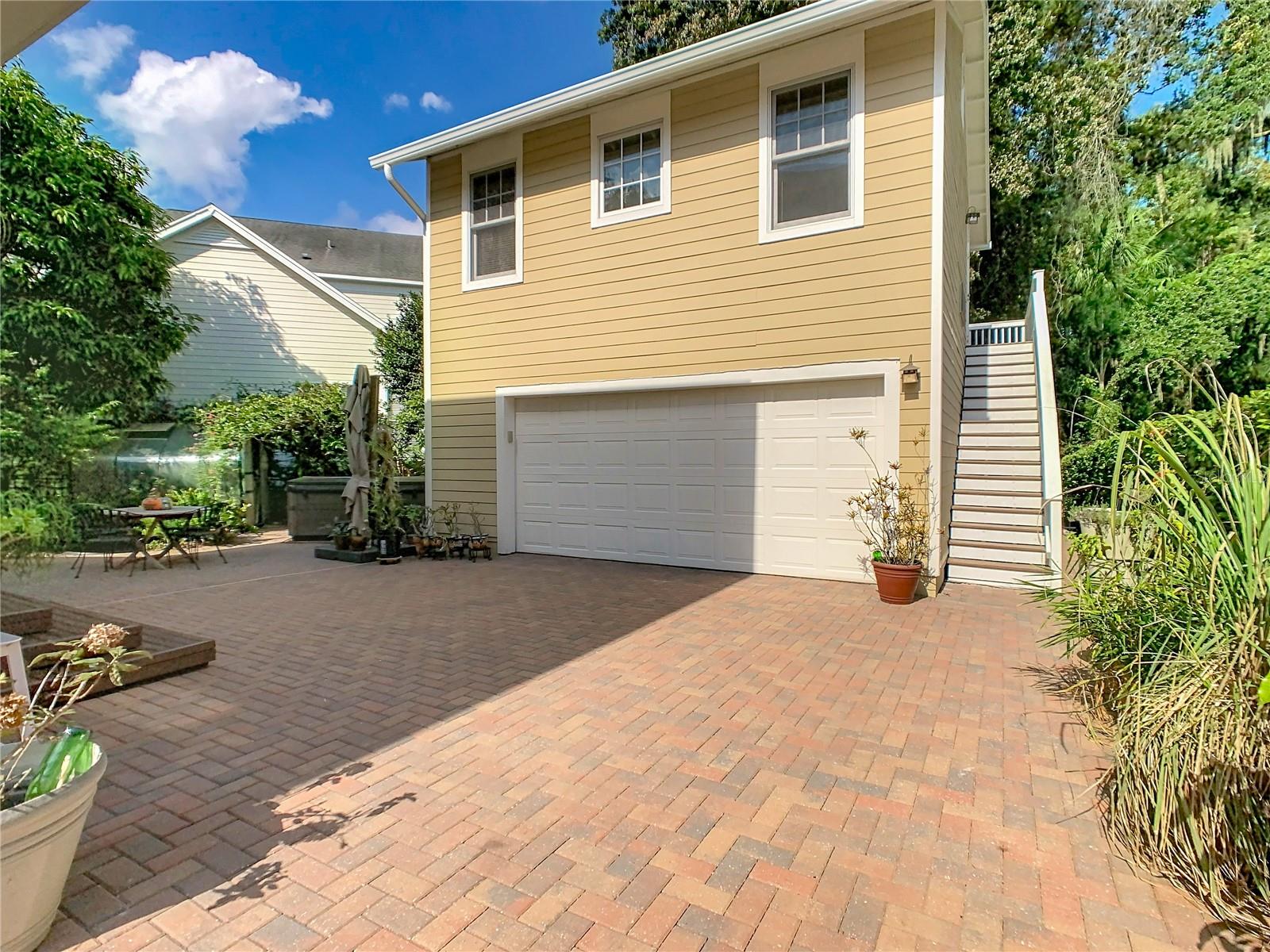 Listing Photo 17