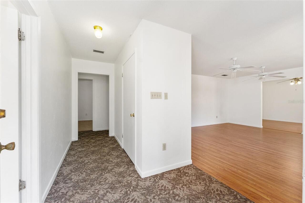 Listing Photo 9