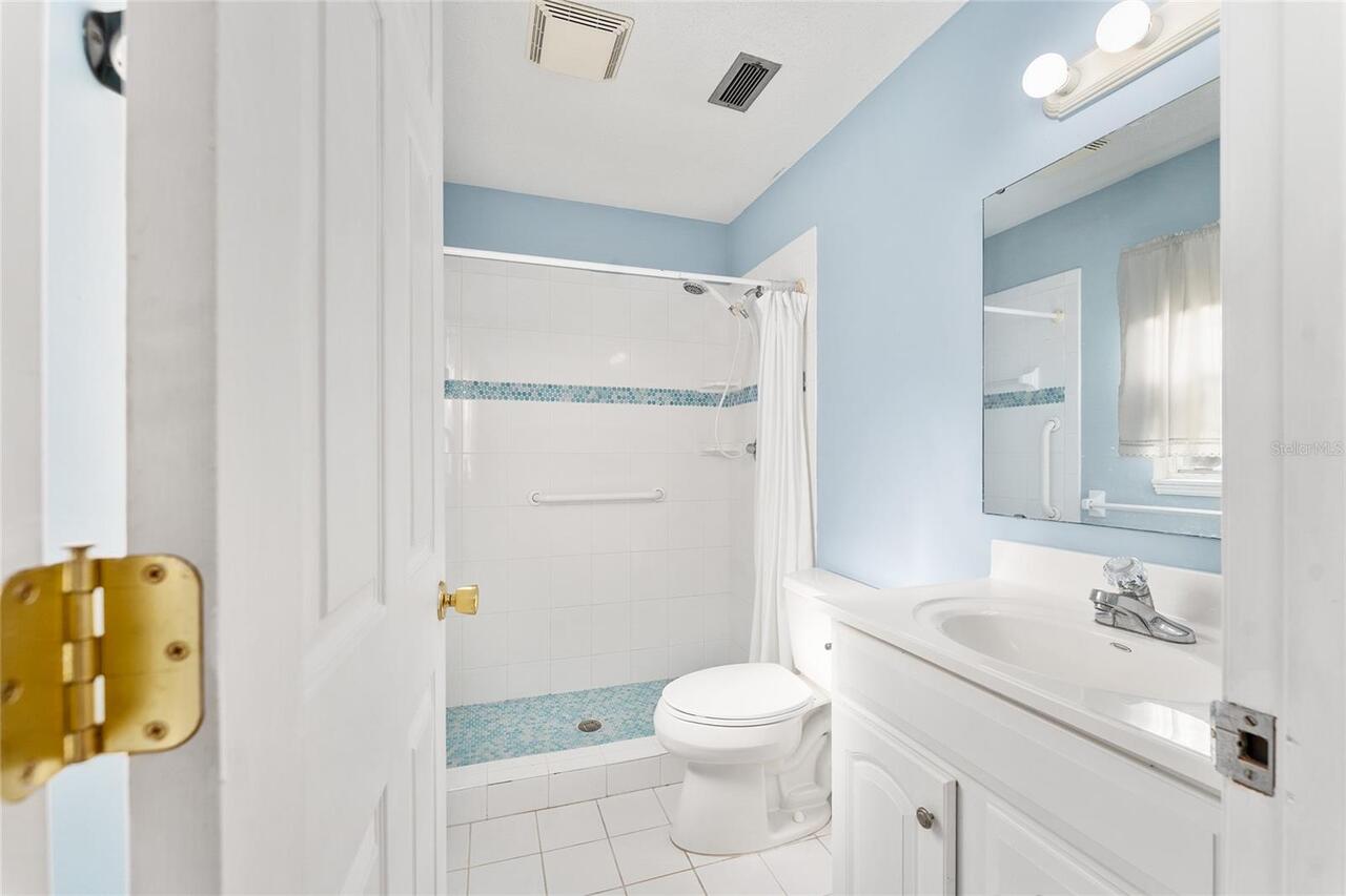 Listing Photo 25
