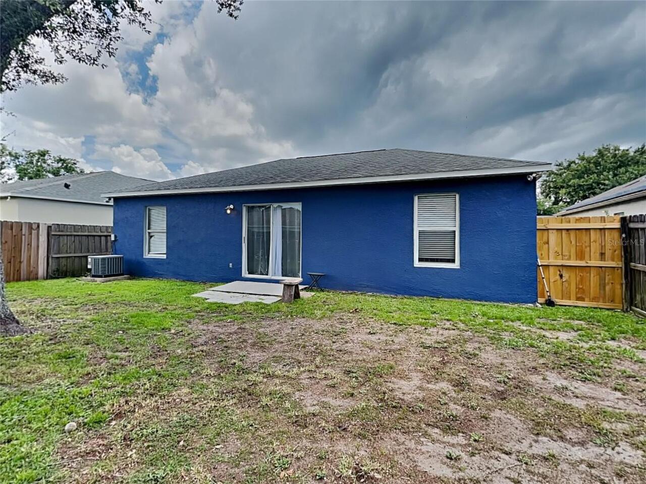 Listing Photo 10