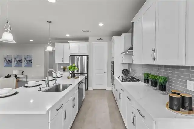 Listing Photo 18