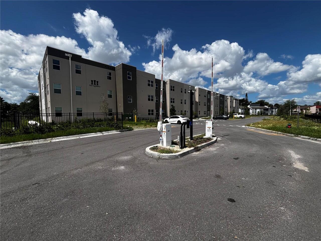 Listing Photo 6