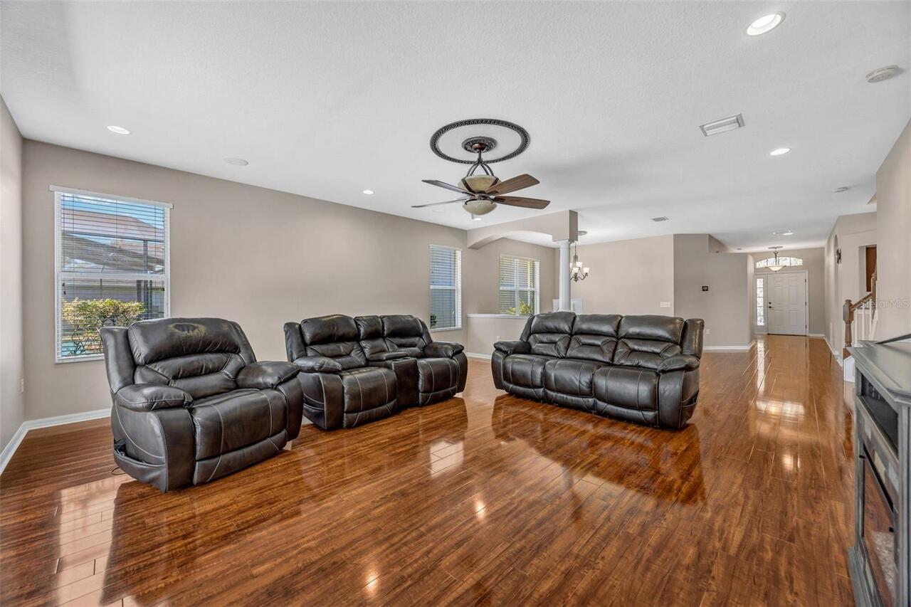 Listing Photo 14