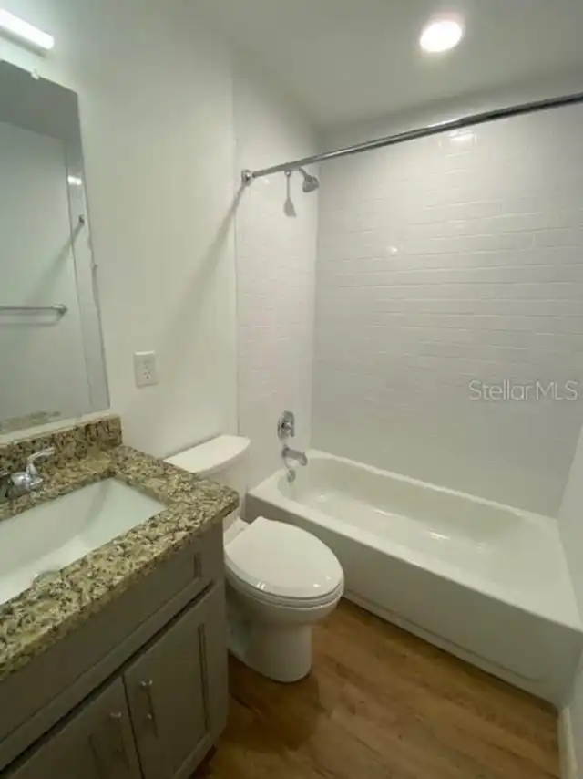 Listing Photo 13