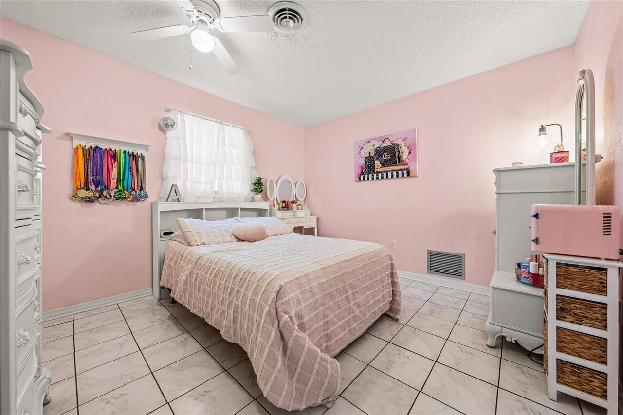Listing Photo 33