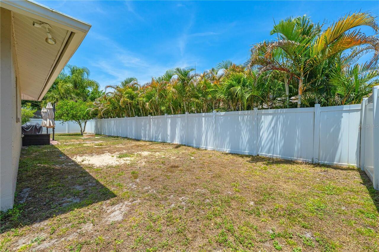 Listing Photo 42