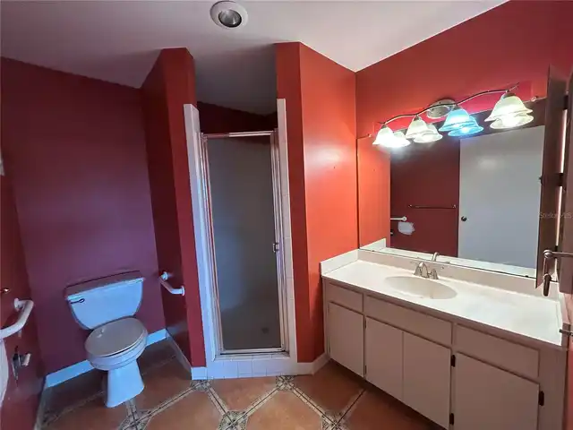 Listing Photo 25