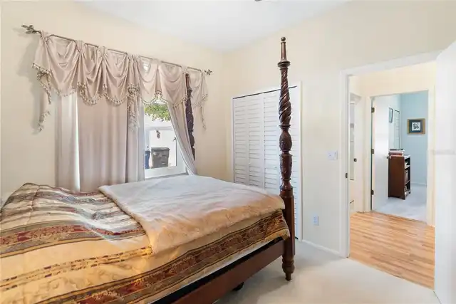Listing Photo 32