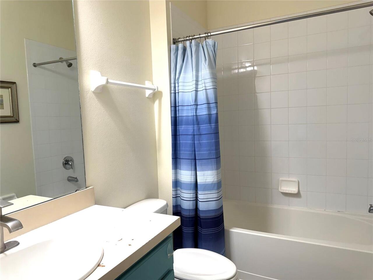 Listing Photo 12