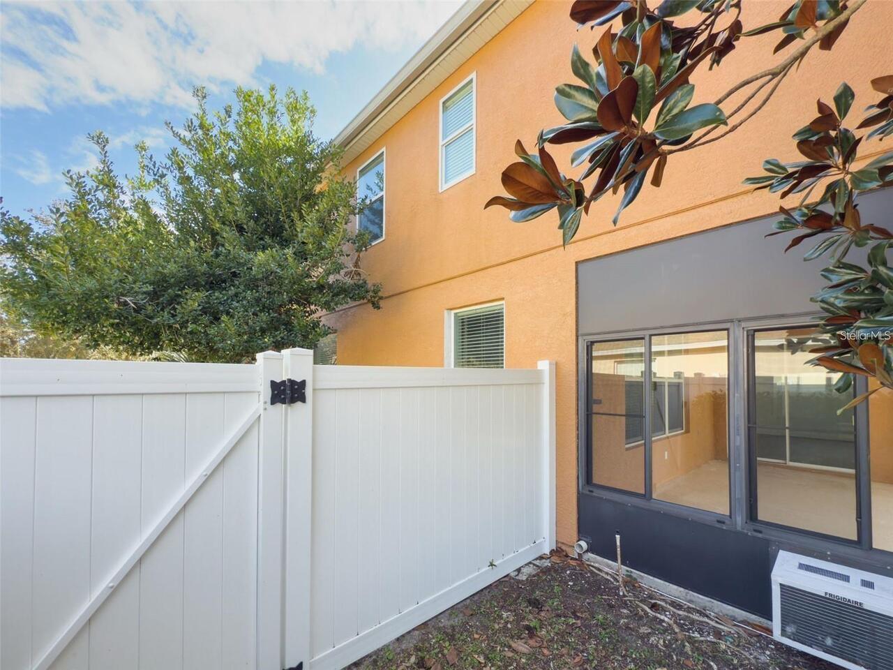 Listing Photo 22