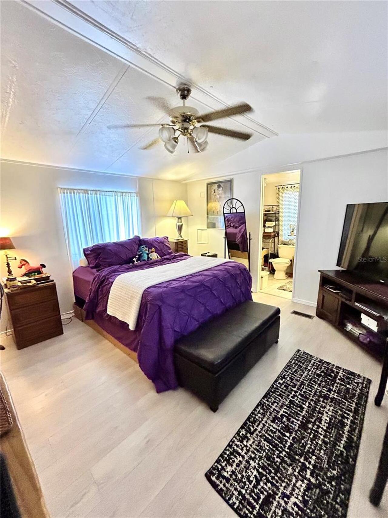 Listing Photo 7