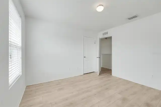 Listing Photo 26