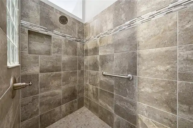 Listing Photo 29
