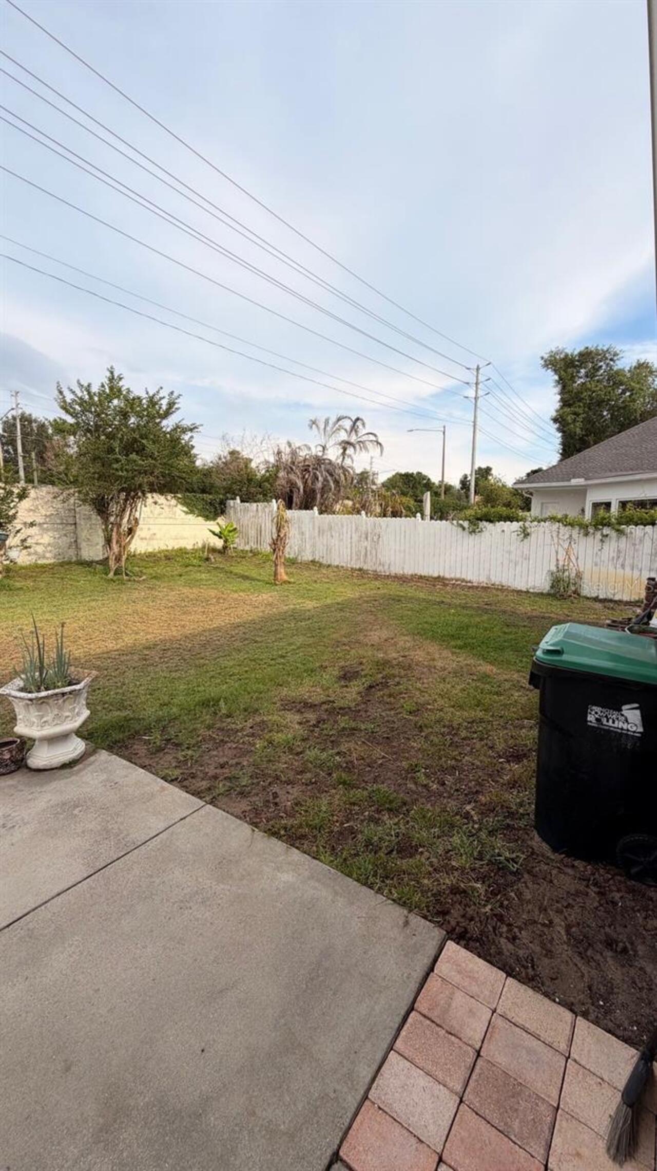 Listing Photo 9