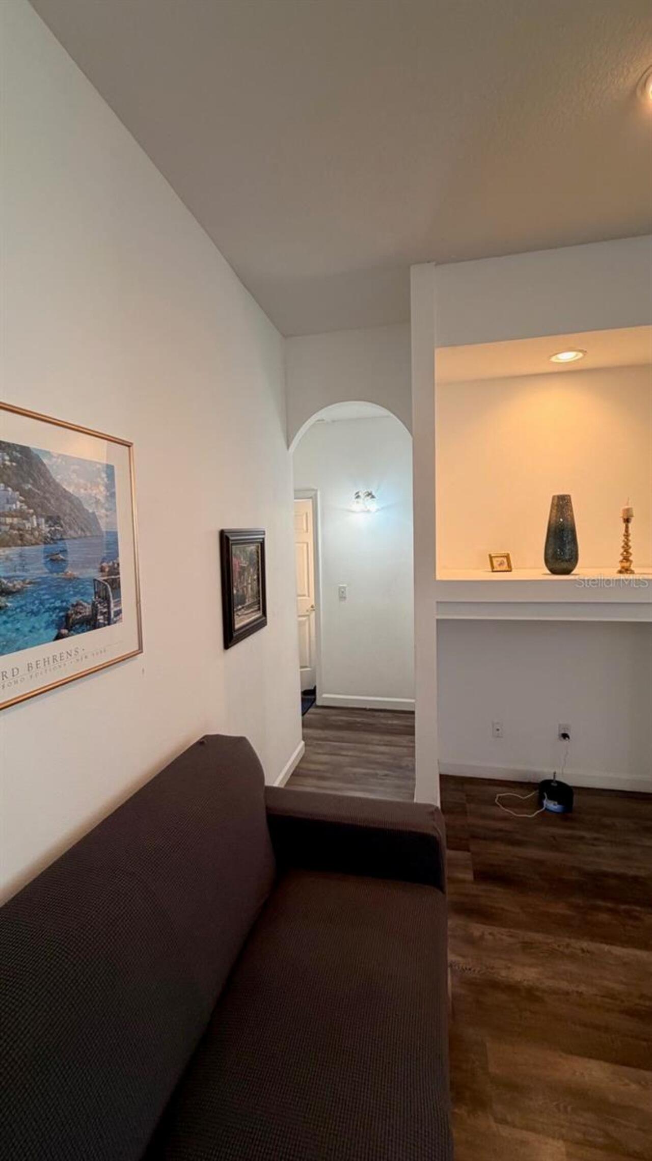 Listing Photo 17