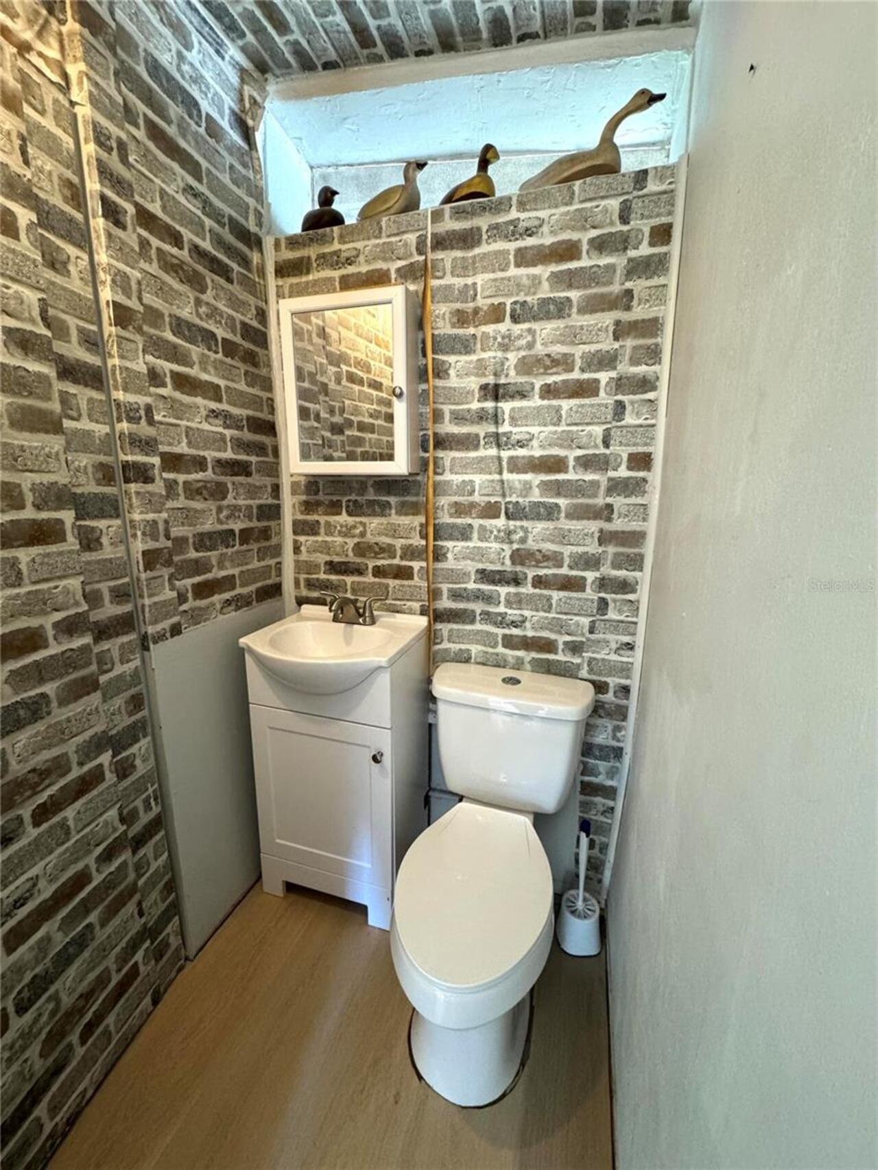Listing Photo 24