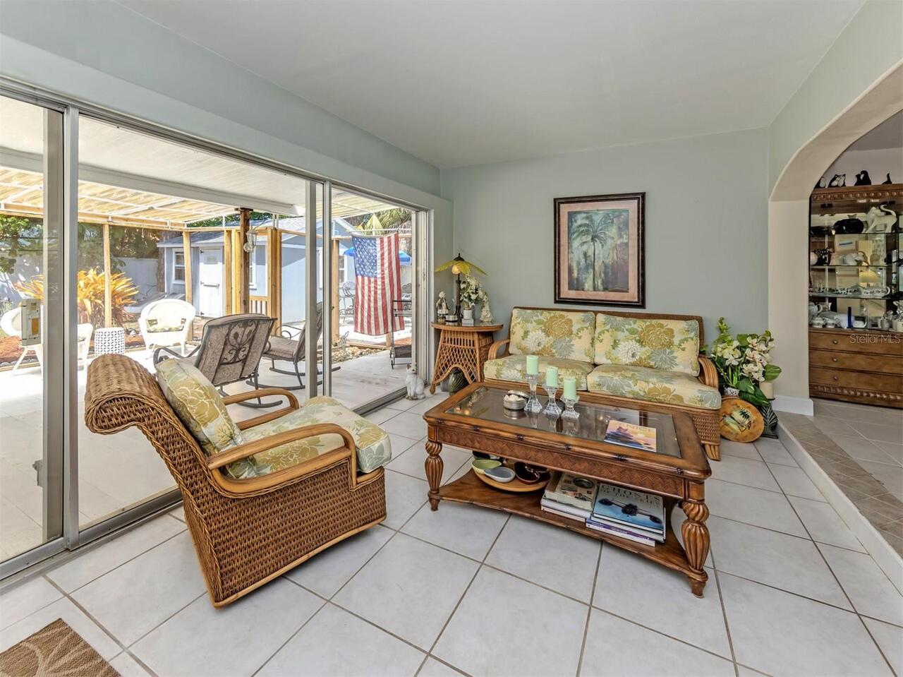 Listing Photo 7