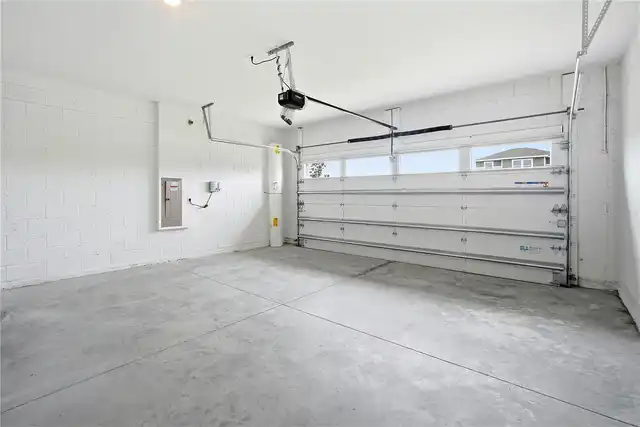 Listing Photo 18