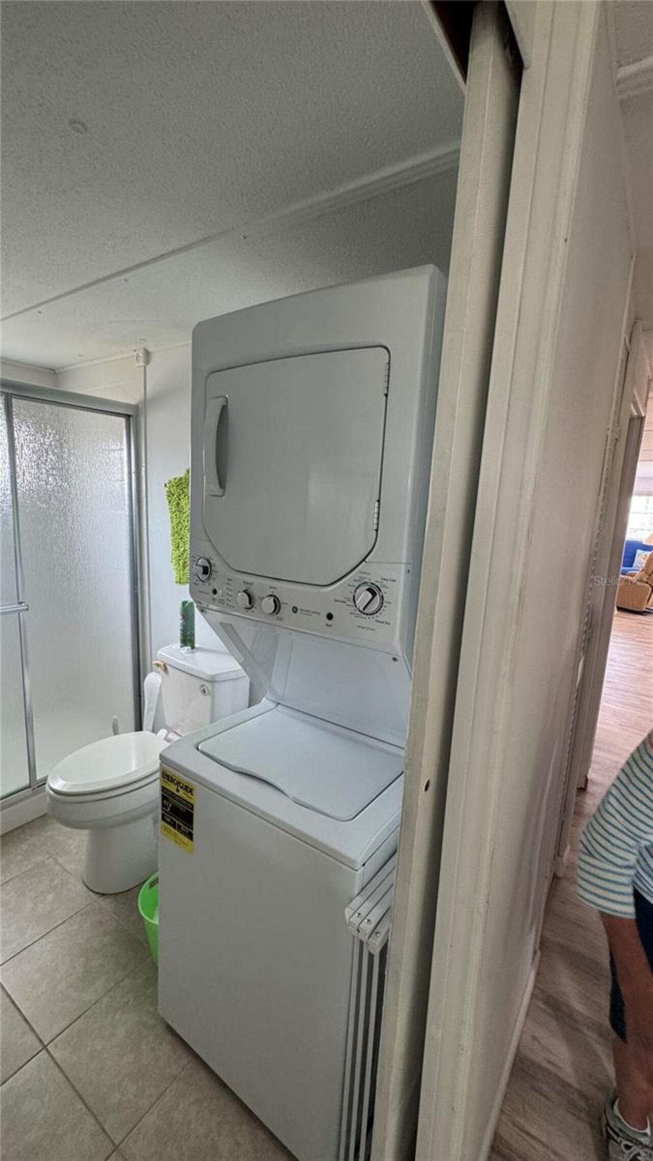 Listing Photo 11