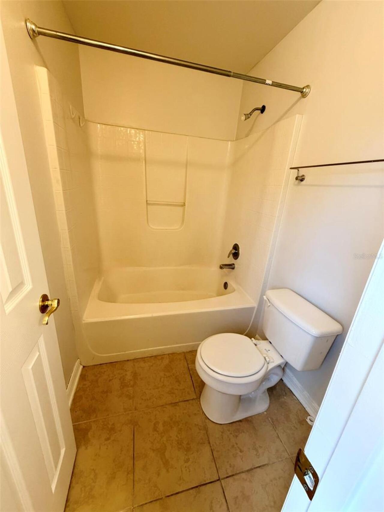 Listing Photo 16