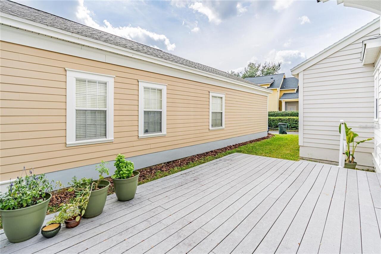 Listing Photo 10