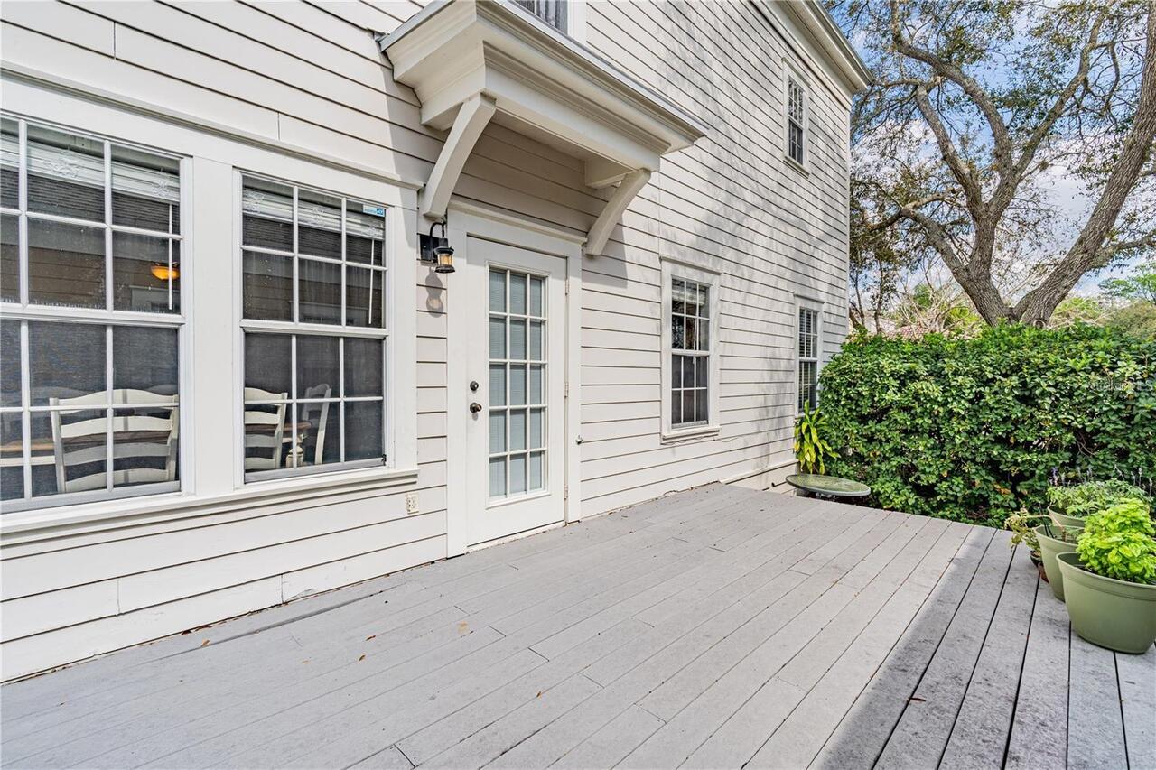 Listing Photo 11