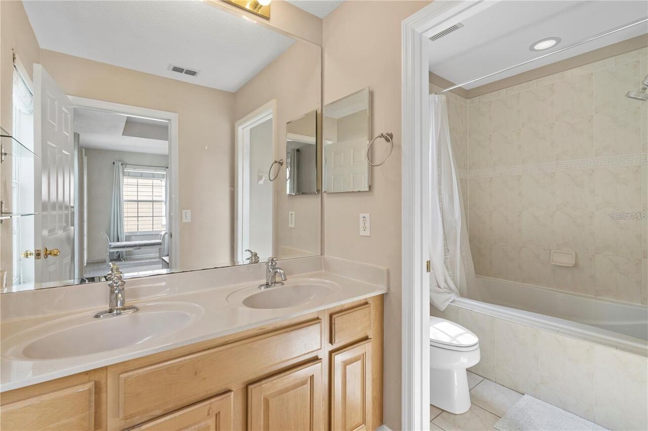 Listing Photo 14
