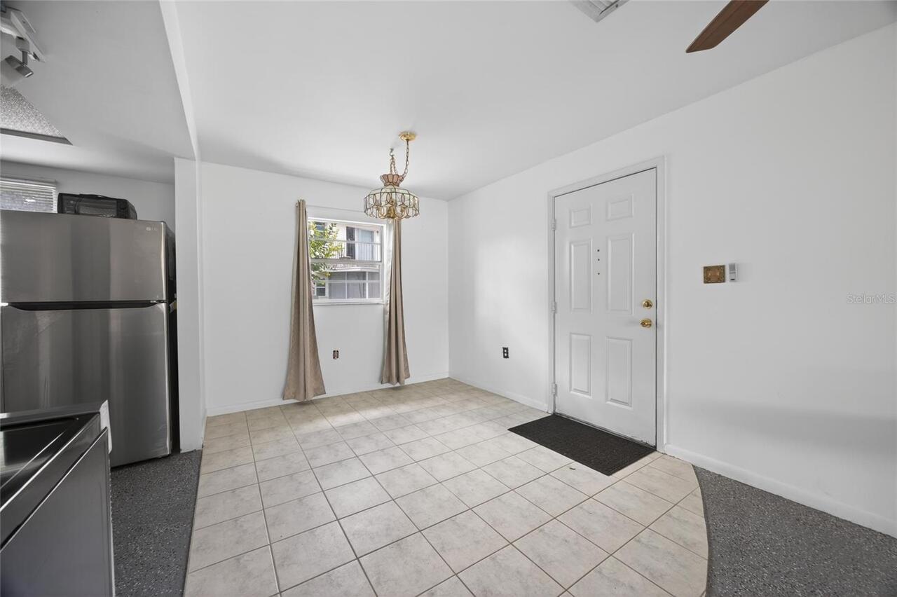 Listing Photo 7