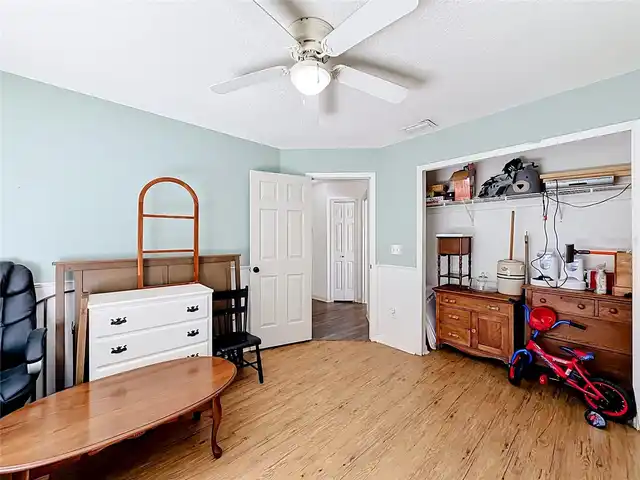 Listing Photo 23