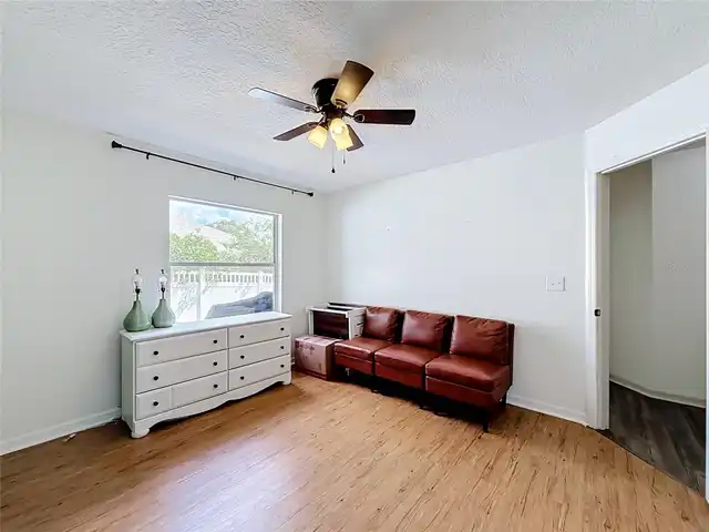 Listing Photo 25