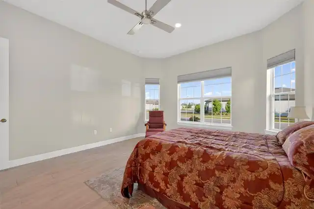 Listing Photo 52