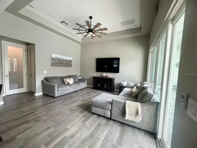 Listing Photo 13