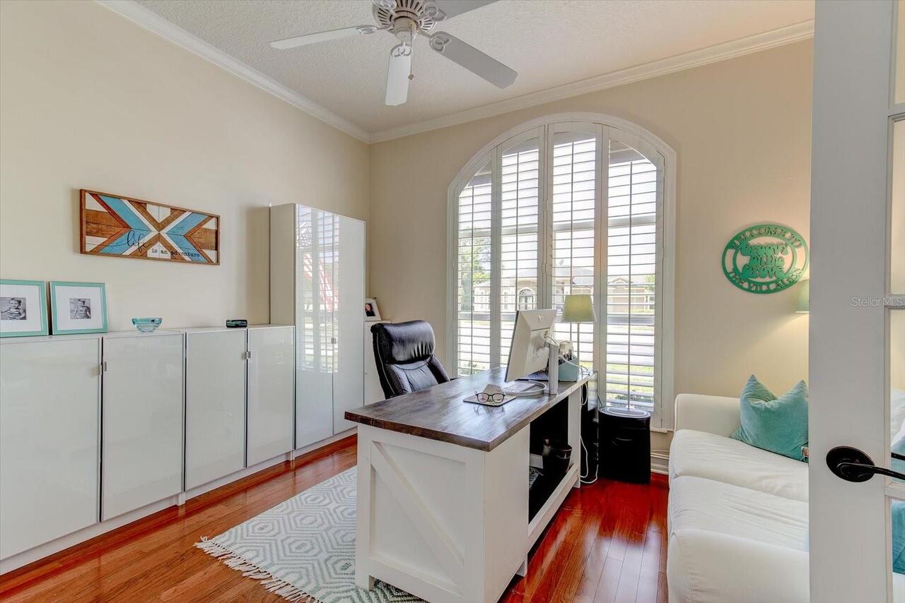 Listing Photo 11