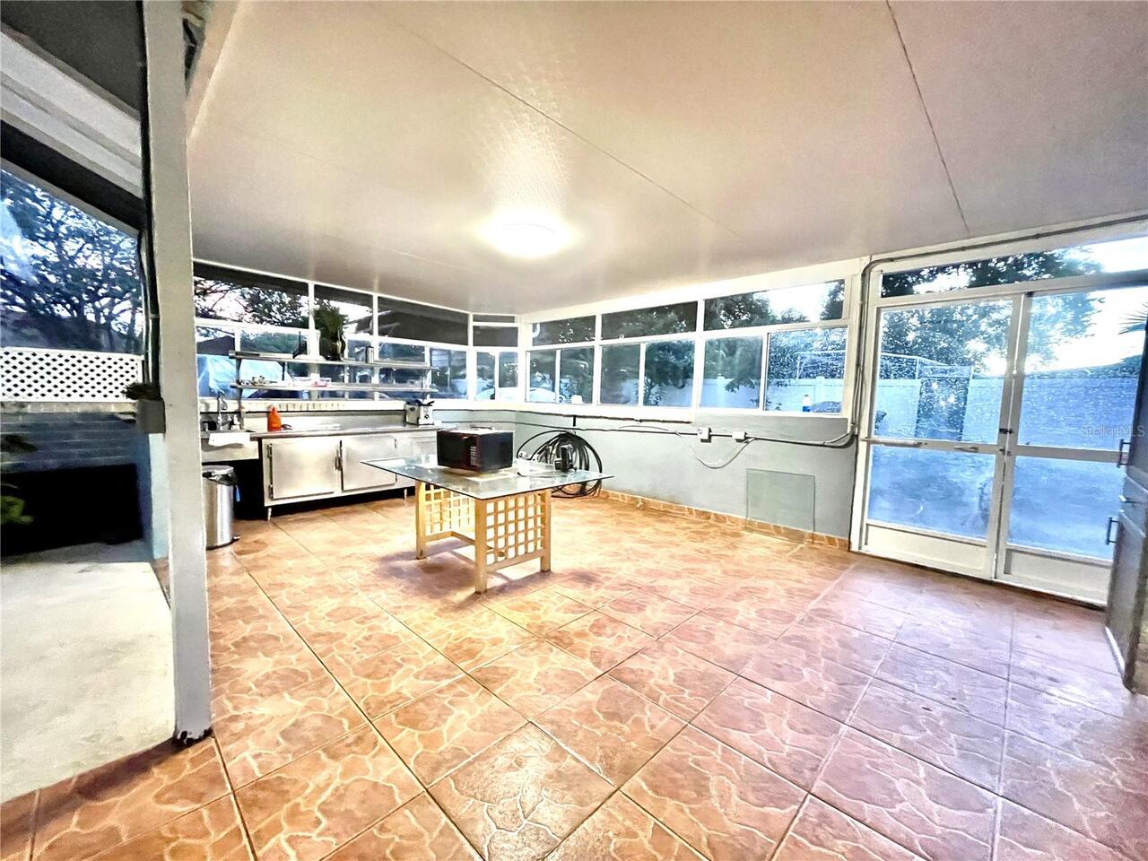 Listing Photo 17