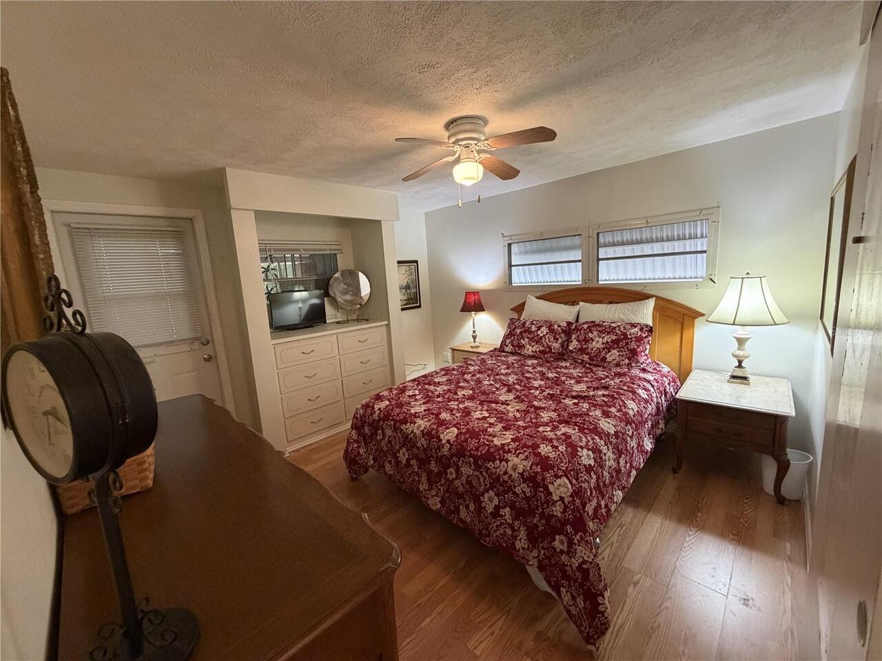 Listing Photo 26