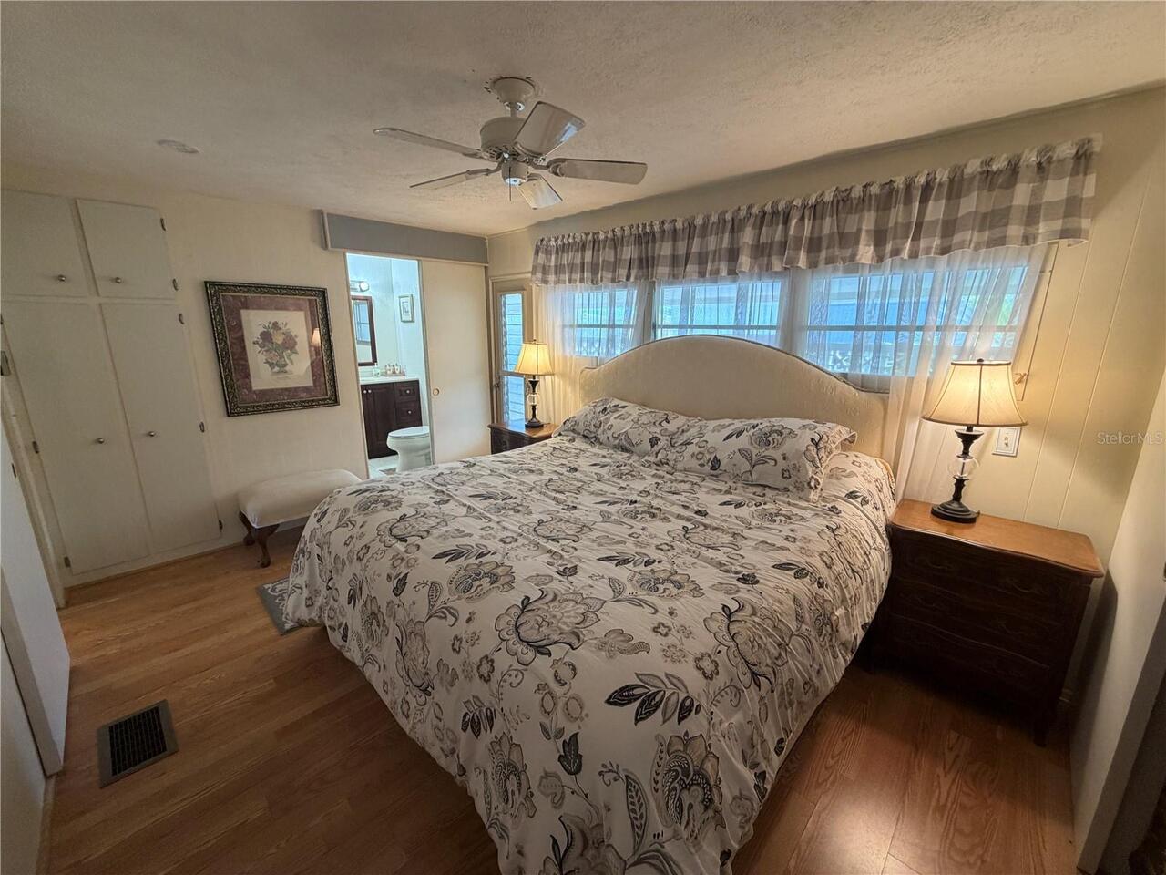 Listing Photo 31