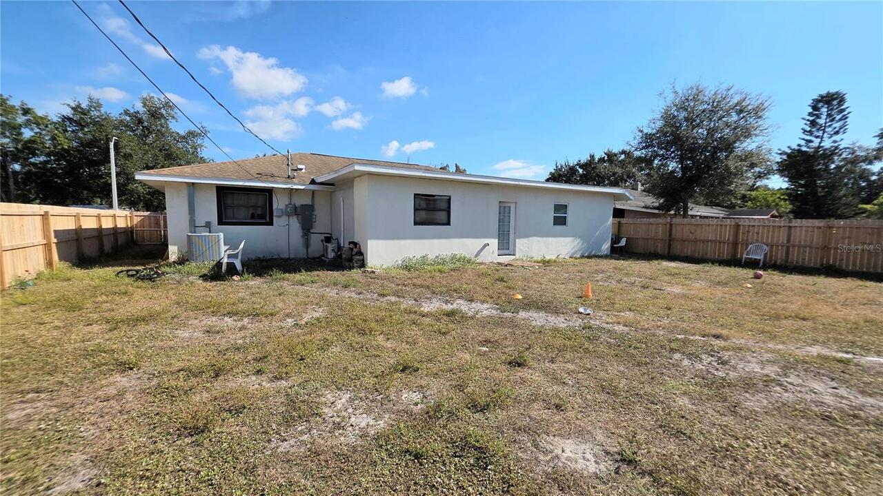 Listing Photo 10