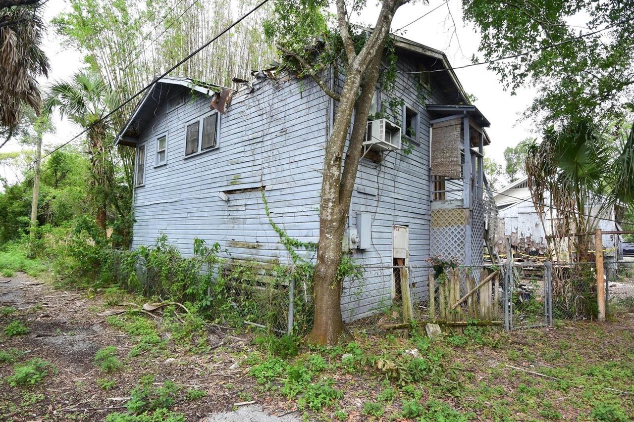 Listing Photo 6