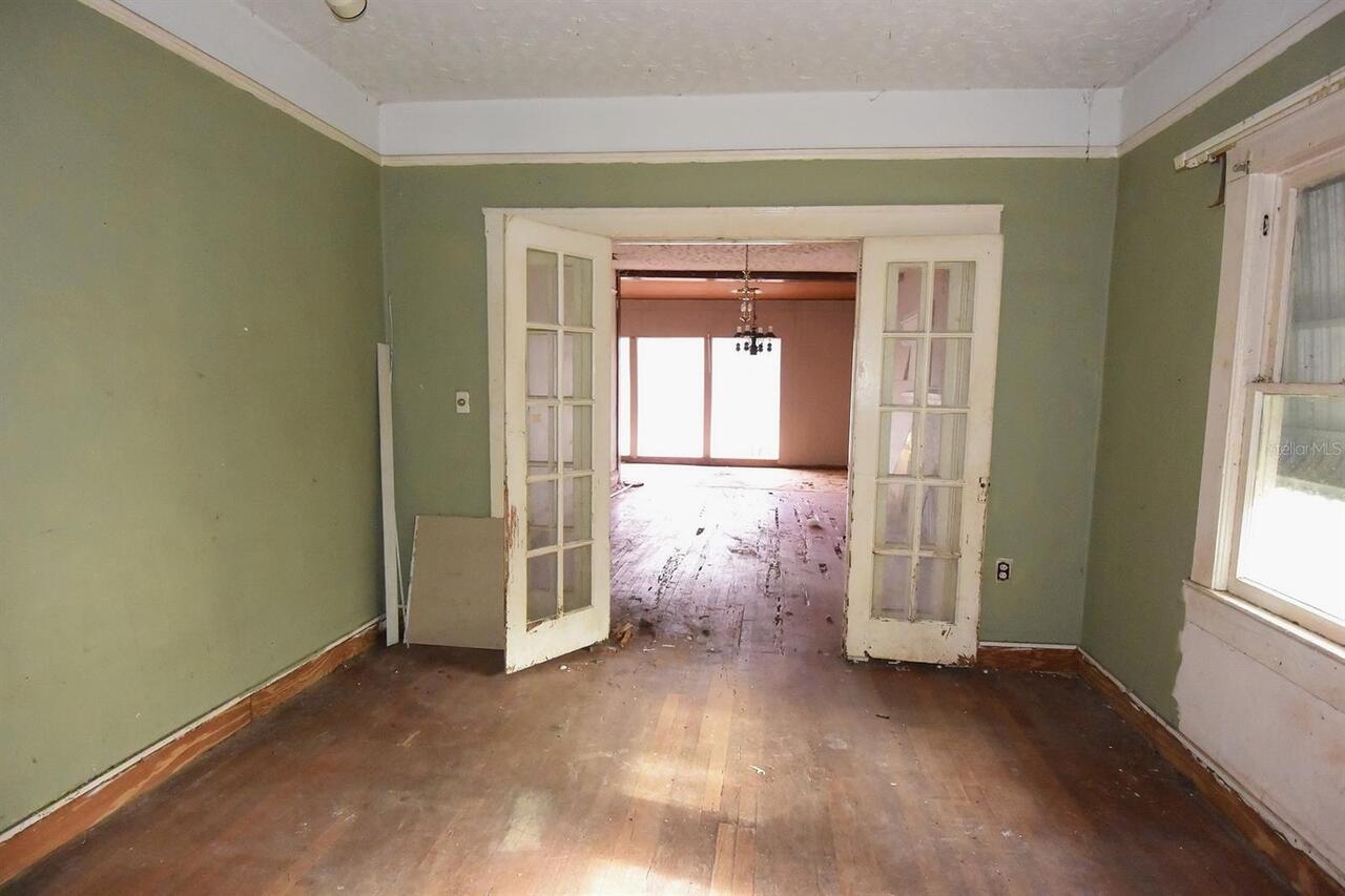 Listing Photo 14