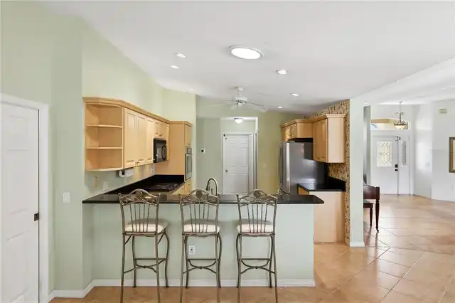 Listing Photo 17
