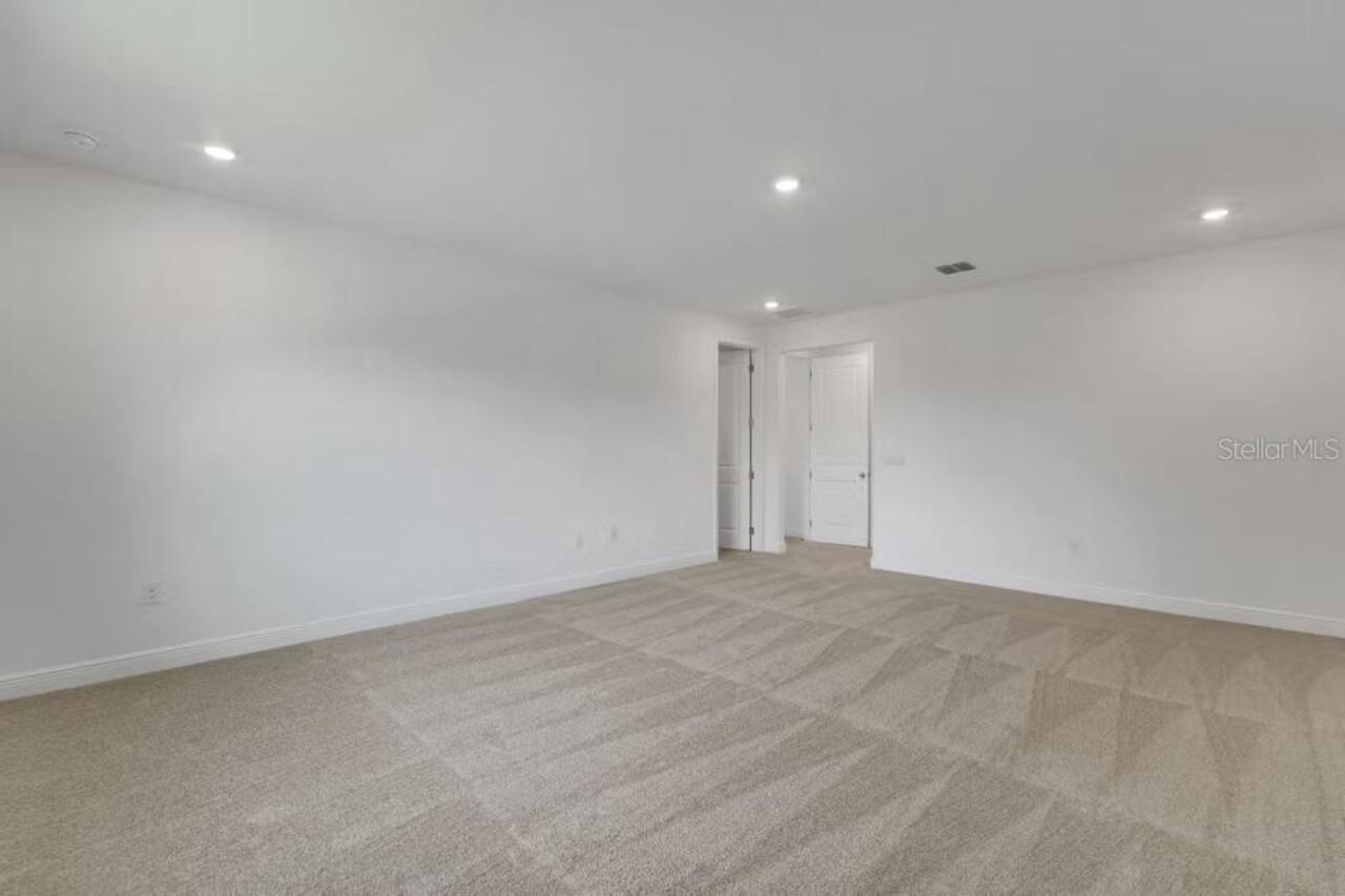 Listing Photo 29