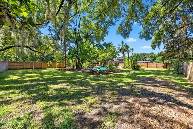 Listing Photo 16