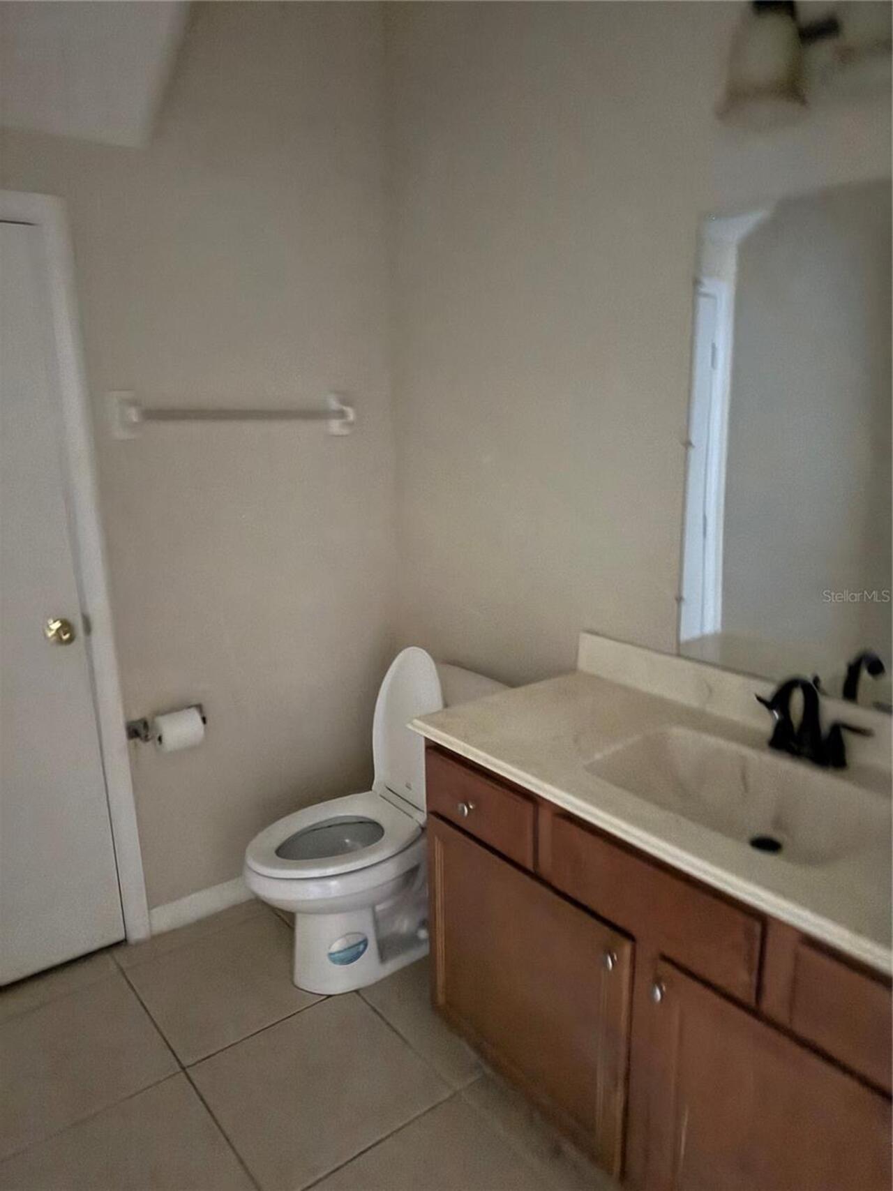 Listing Photo 9