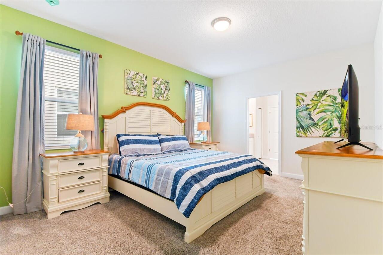 Listing Photo 10