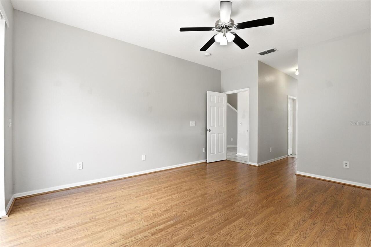 Listing Photo 23