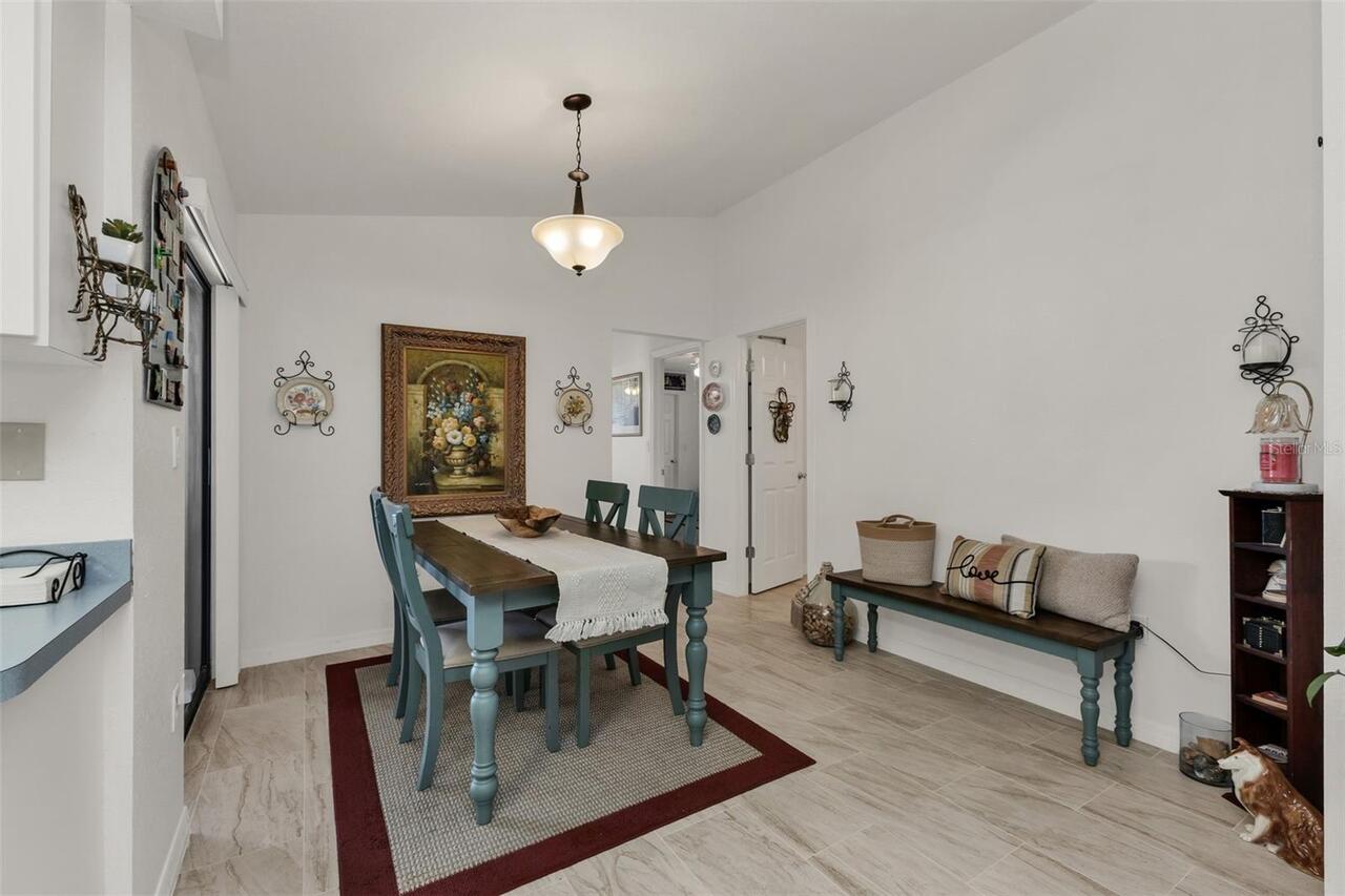 Listing Photo 16
