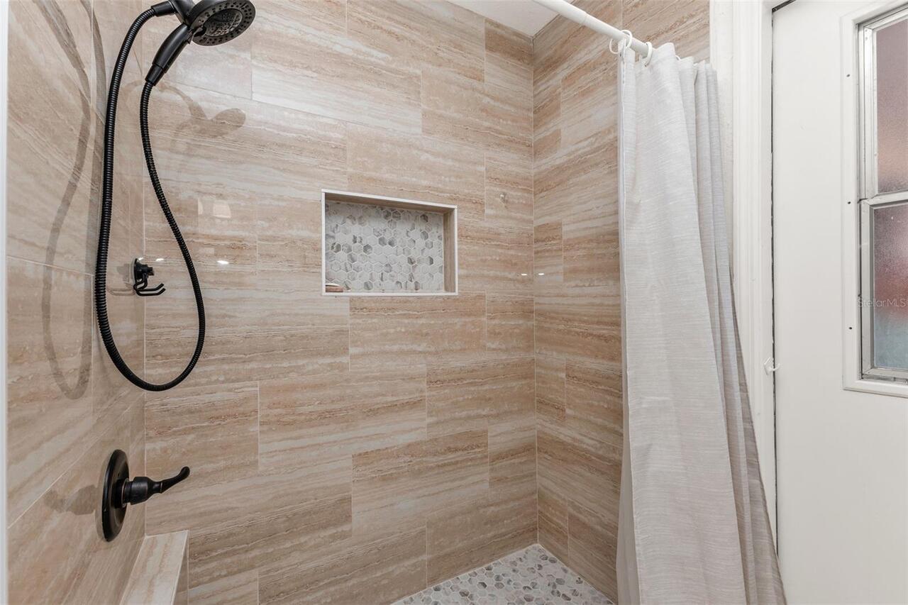 Listing Photo 33