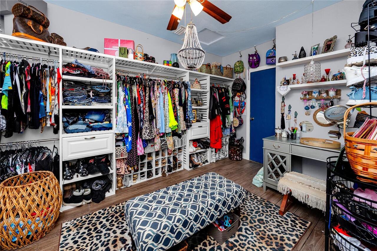 Listing Photo 32