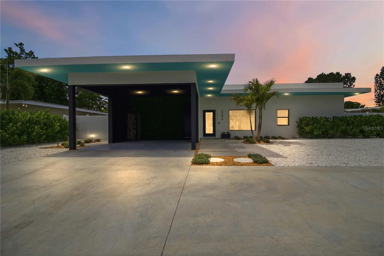 Sarasota Real Estate